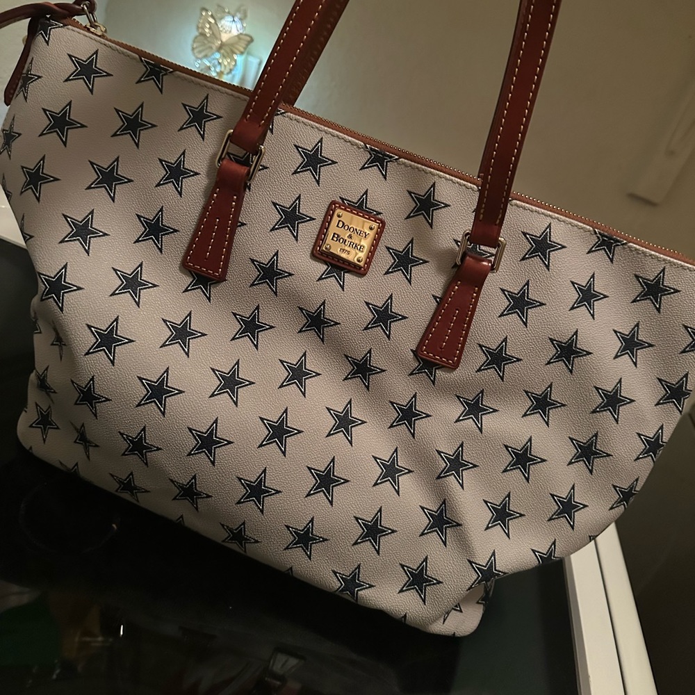 Dooney & Bourke Dallas Cowboys large tote